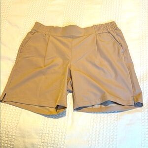 Women’s Tek Gear Pleated Golf Shorts M